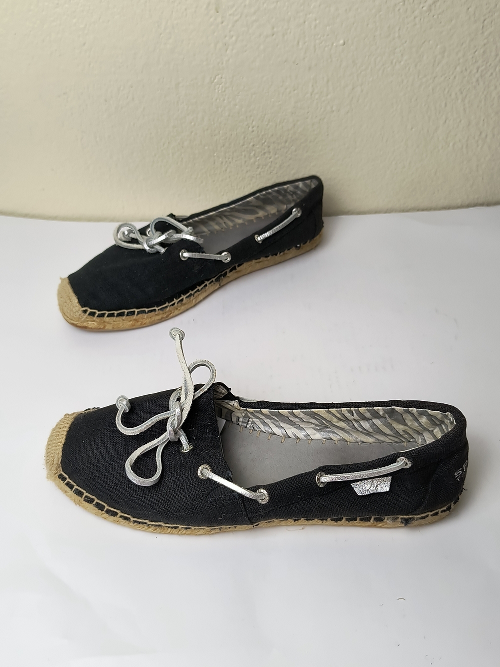 Sperry Top-sider 9.5M Black Canvas Espadrille Boat Shoes with Silver Accents